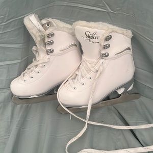 Soft skate by Jackson- ice skates